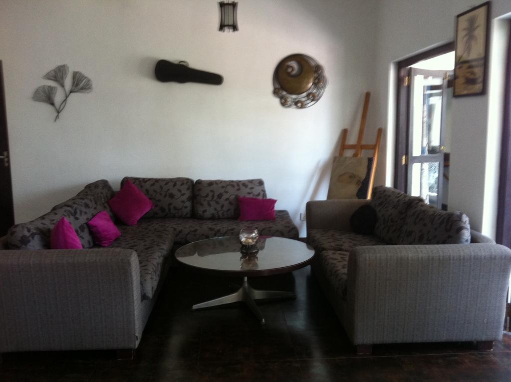 Friends Guesthouse Kudapaduwa Zewnętrze zdjęcie