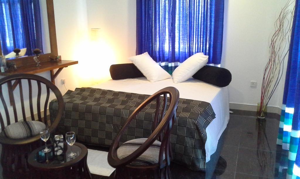 Friends Guesthouse Kudapaduwa Zewnętrze zdjęcie
