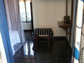 Friends Guesthouse Kudapaduwa Zewnętrze zdjęcie